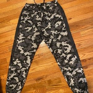 Nike Grey Camo Windrunner